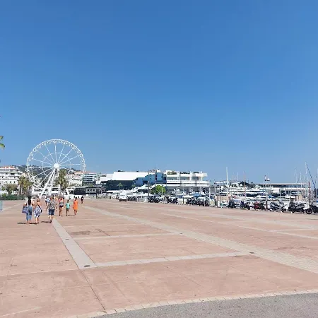 Centrum Seaview Le Clairfontaine Cannes