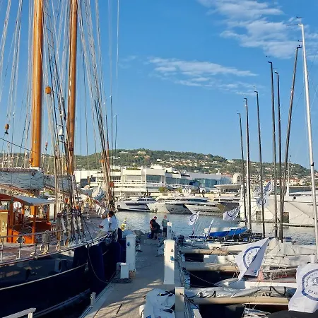 Centrum Seaview Le Clairfontaine Apartment Cannes